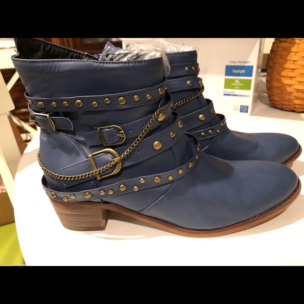 Blue women’s booties ankle boots